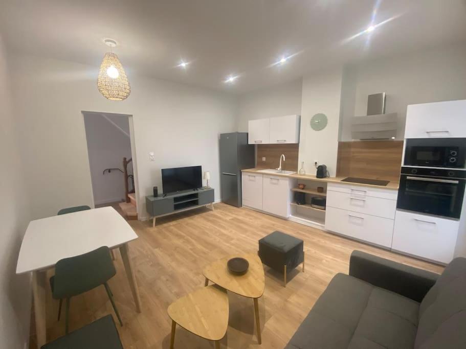 Le Paisiblement Votre 2 Ch, Terrasse, Clim, Park Apartment